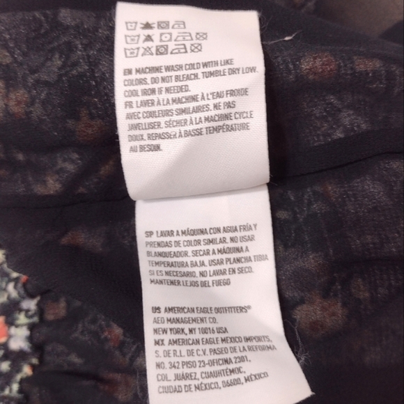 American Eagle Outfitters Women's Floral Print Shorts Size (M) - Picture 8 of 10